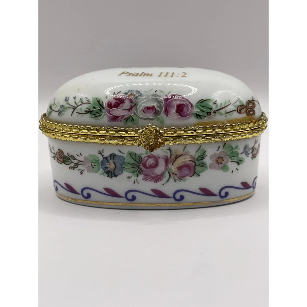 Box Lot of 2 Vintage Porcelain‎ Top Painted Hinged Trinket Pill Boxes Stash Box